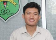 Dari Paket C ke UGM, Kini Tiyo Ardianto Tantang Program Andalan Prabowo–Gibran