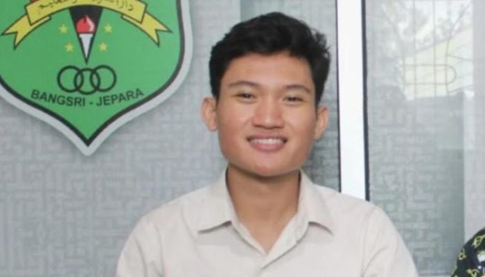 Dari Paket C ke UGM, Kini Tiyo Ardianto Tantang Program Andalan Prabowo–Gibran