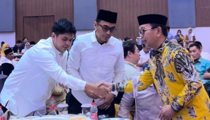 Hangat di Acara, Dingin di Gestur: Interaksi Dua Pimpinan Soppeng Picu Spekulasi